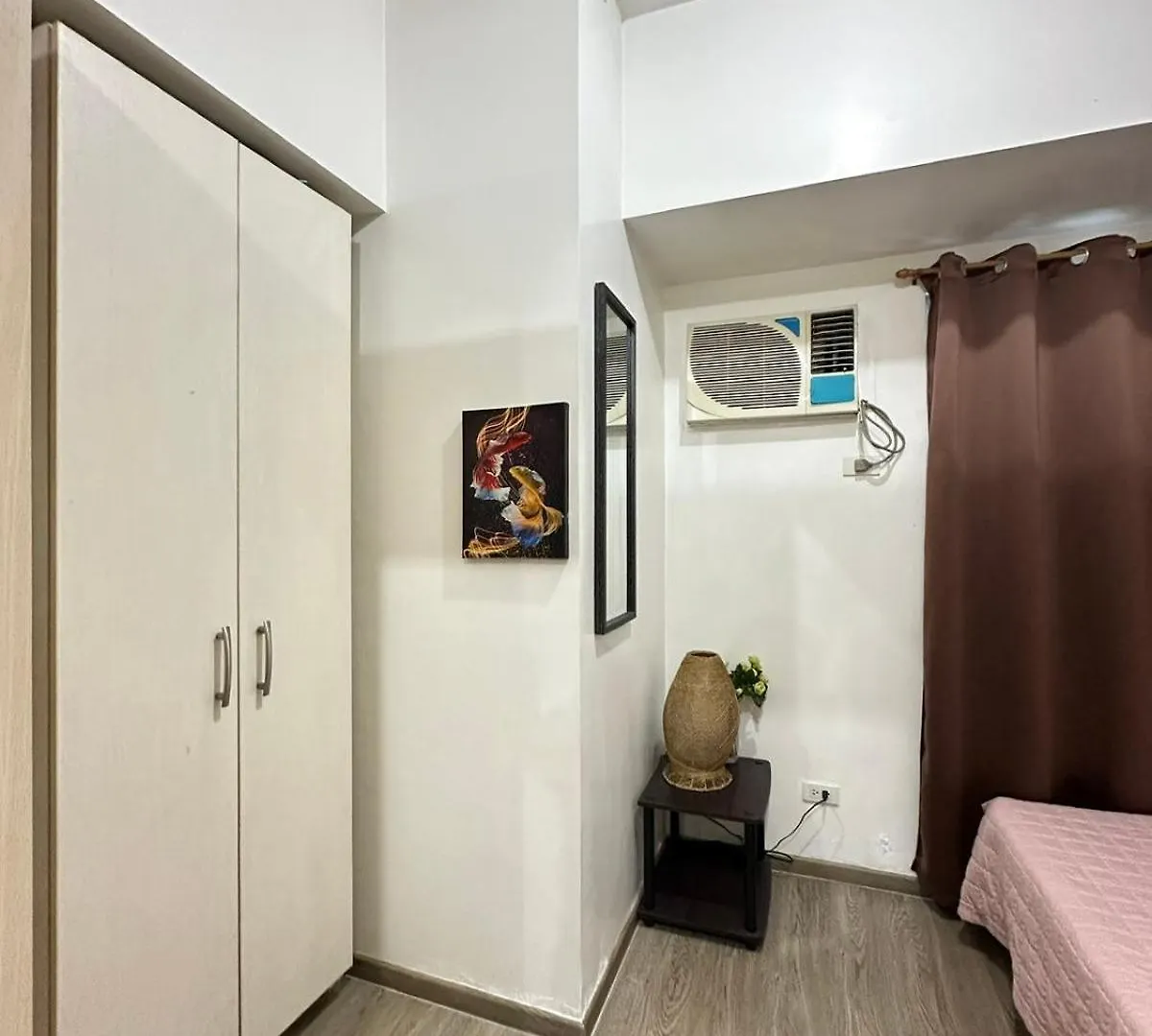 Apartment Light Residences Condominium 1 Manila